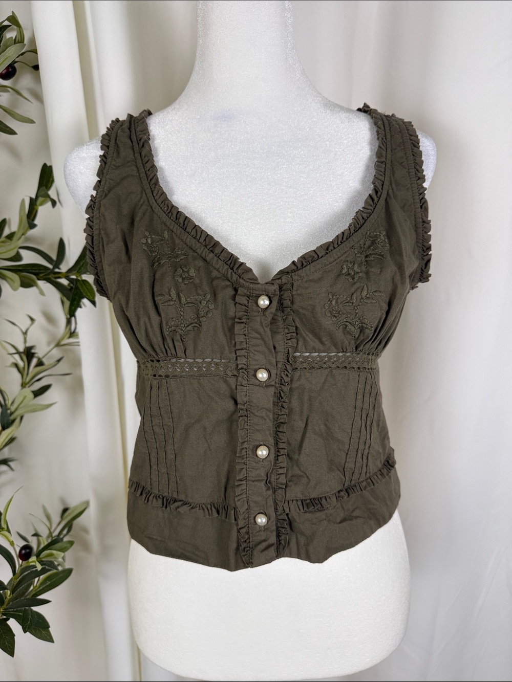 Free People Olive Green Ruffled Button Camisole Adjustable Tie Back Sz M (T6)